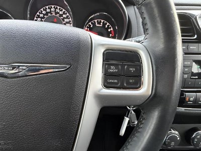 2014 Chrysler 200 Touring