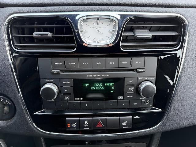 2014 Chrysler 200 Touring