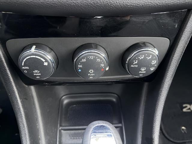 2014 Chrysler 200 Touring