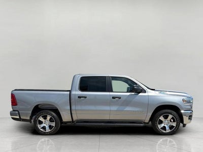 2025 RAM 1500 Tradesman Crew Cab 4x4 5'7" Box
