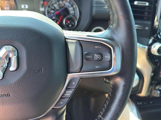 2019 RAM 1500 Laramie Crew Cab 4x4 5'7" Box