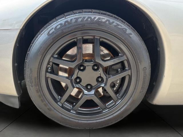 1999 Chevrolet Corvette Base
