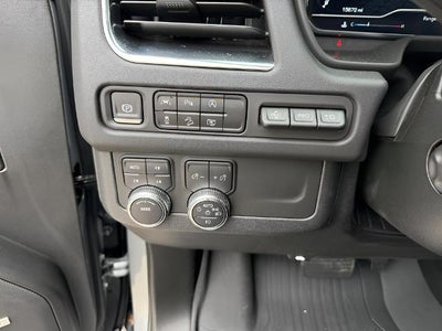 2024 GMC Yukon XL AT4