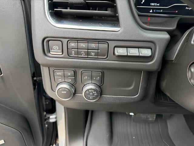 2024 GMC Yukon XL AT4