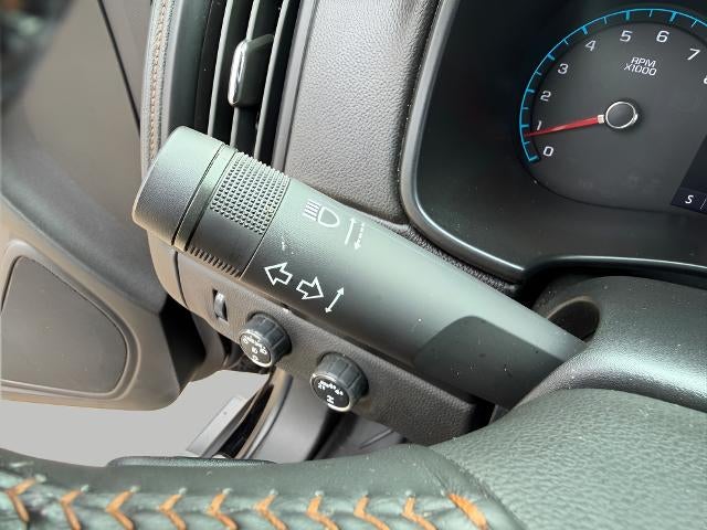2021 GMC Canyon 4WD AT4 w/Leather