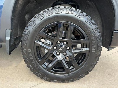 2022 Chevrolet Silverado 1500 Custom Trail Boss