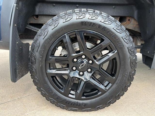 2022 Chevrolet Silverado 1500 Custom Trail Boss