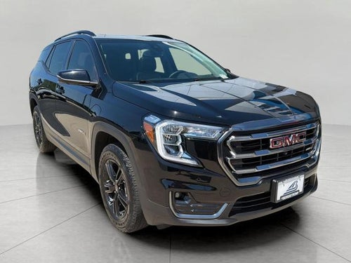 2024 GMC Terrain AT4