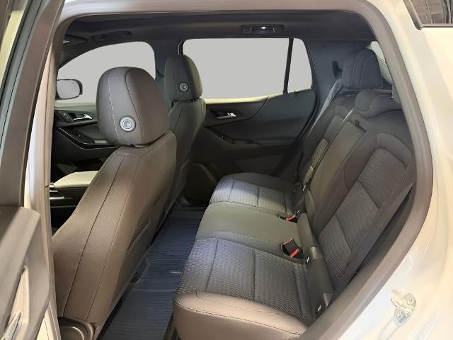 2025 Chevrolet Equinox Base